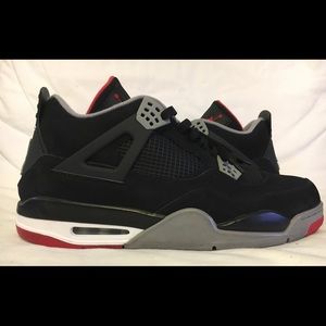 Air Jordan 4 Retro “Bred”